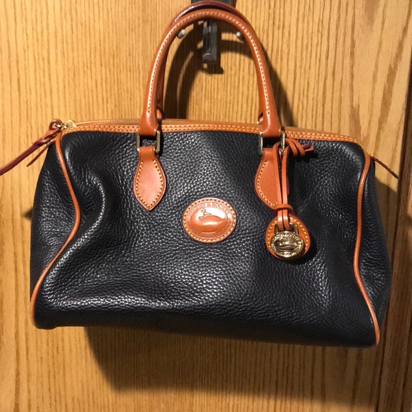 Dooney & Bourke Handbags - Dooney & Bourke All Leather Classic Satchel